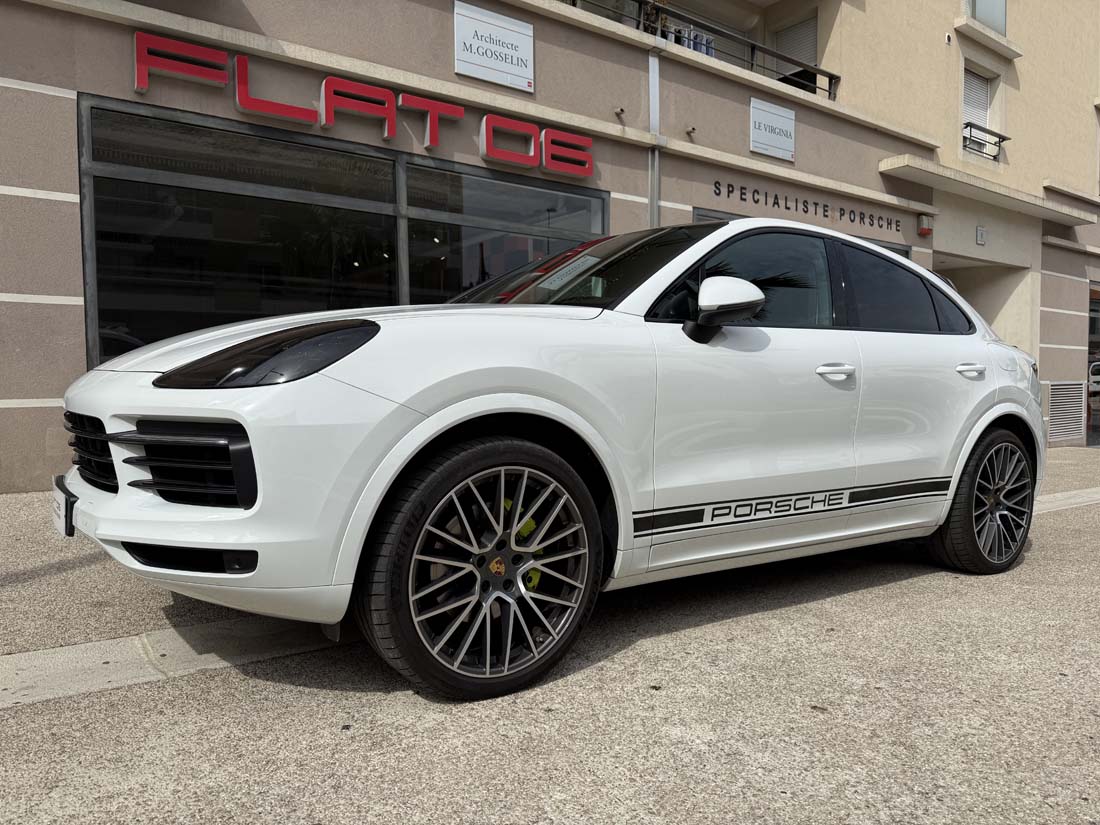 PORSCHE CAYENNE III Hybrid 3.0 V6 462cv 2021 occasion