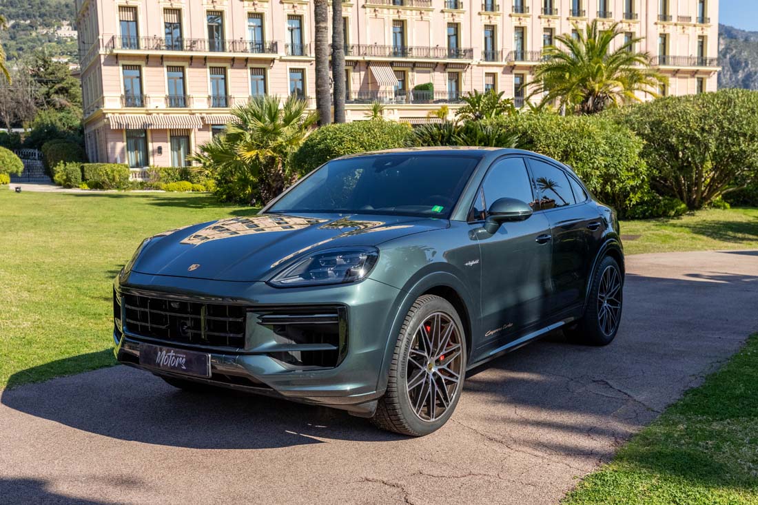 PORSCHE CAYENNE III Turbo 4.0 V8 739cv 2024 occasion